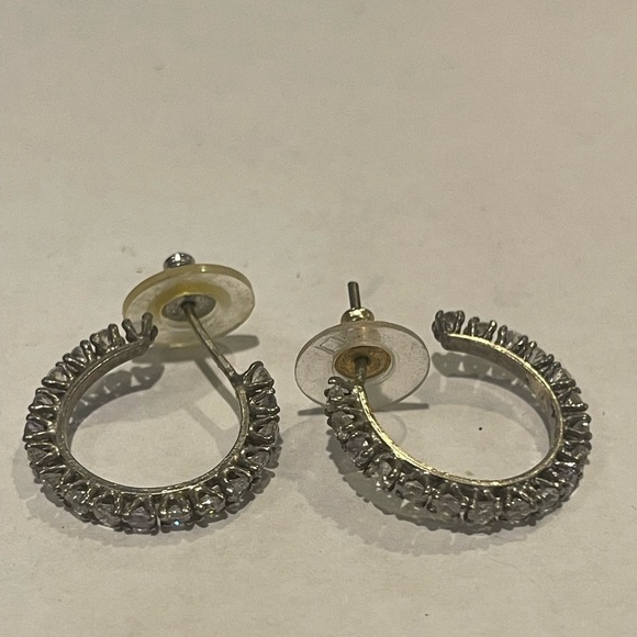 Jewelry - Elegant Silver Hoop Earrings‎
